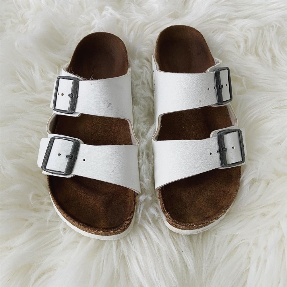 White leather Birkenstock’s
